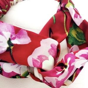 HEADAND SATIN